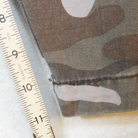 Iron CO Cargo Shorts Mens 38‎ Camo Streetwear Baggy Pockets Camping Beach Casual - Picture 9 of 9